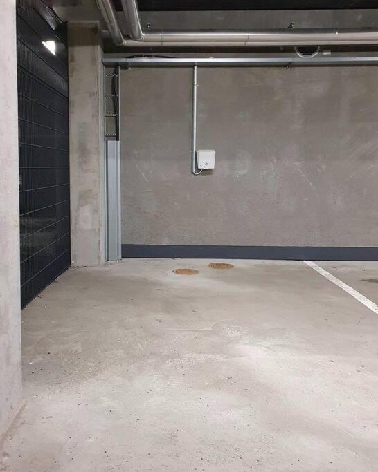 New Studio Apartment With Free Parking 쿠오피오 외부 사진