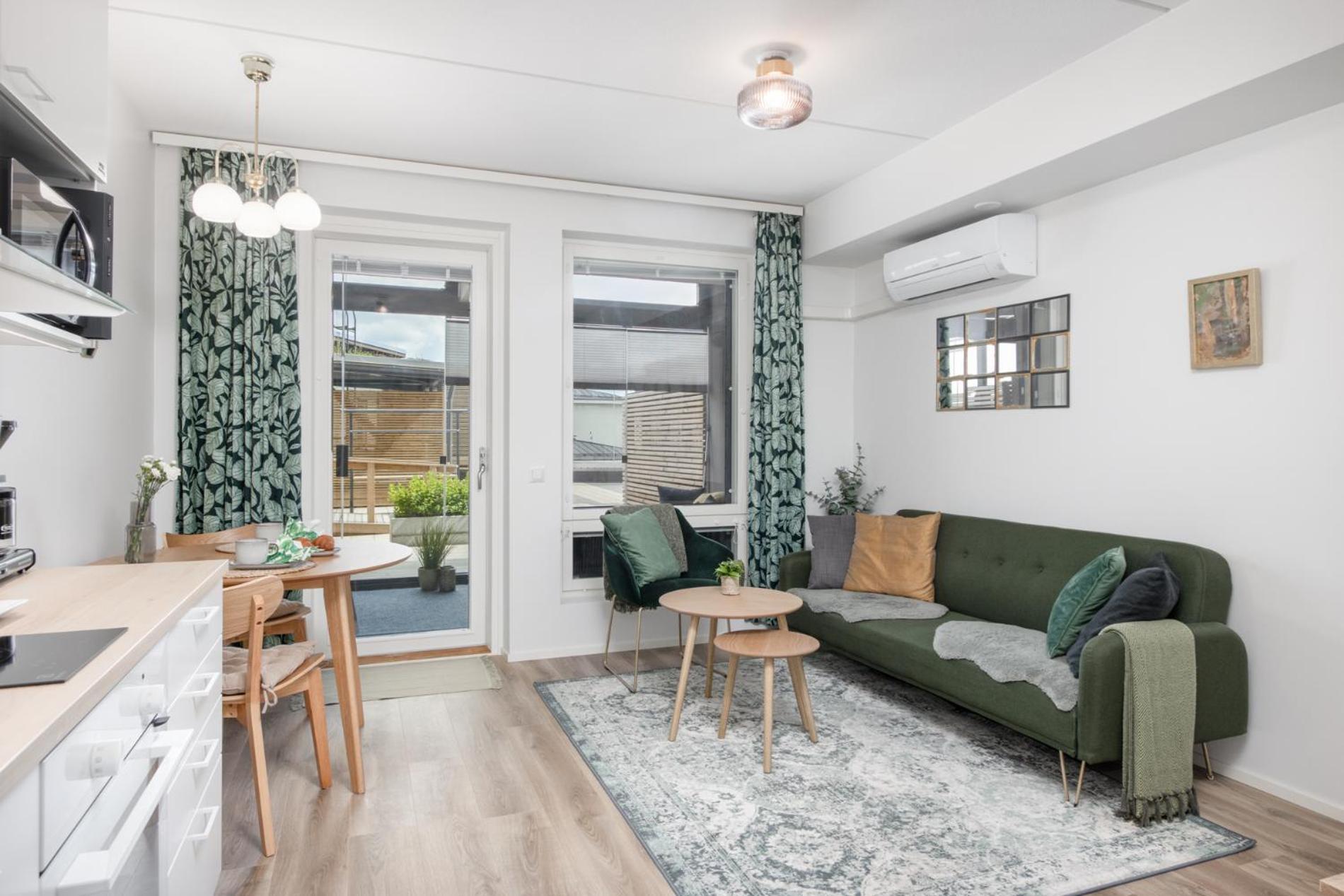 New Studio Apartment With Free Parking 쿠오피오 외부 사진