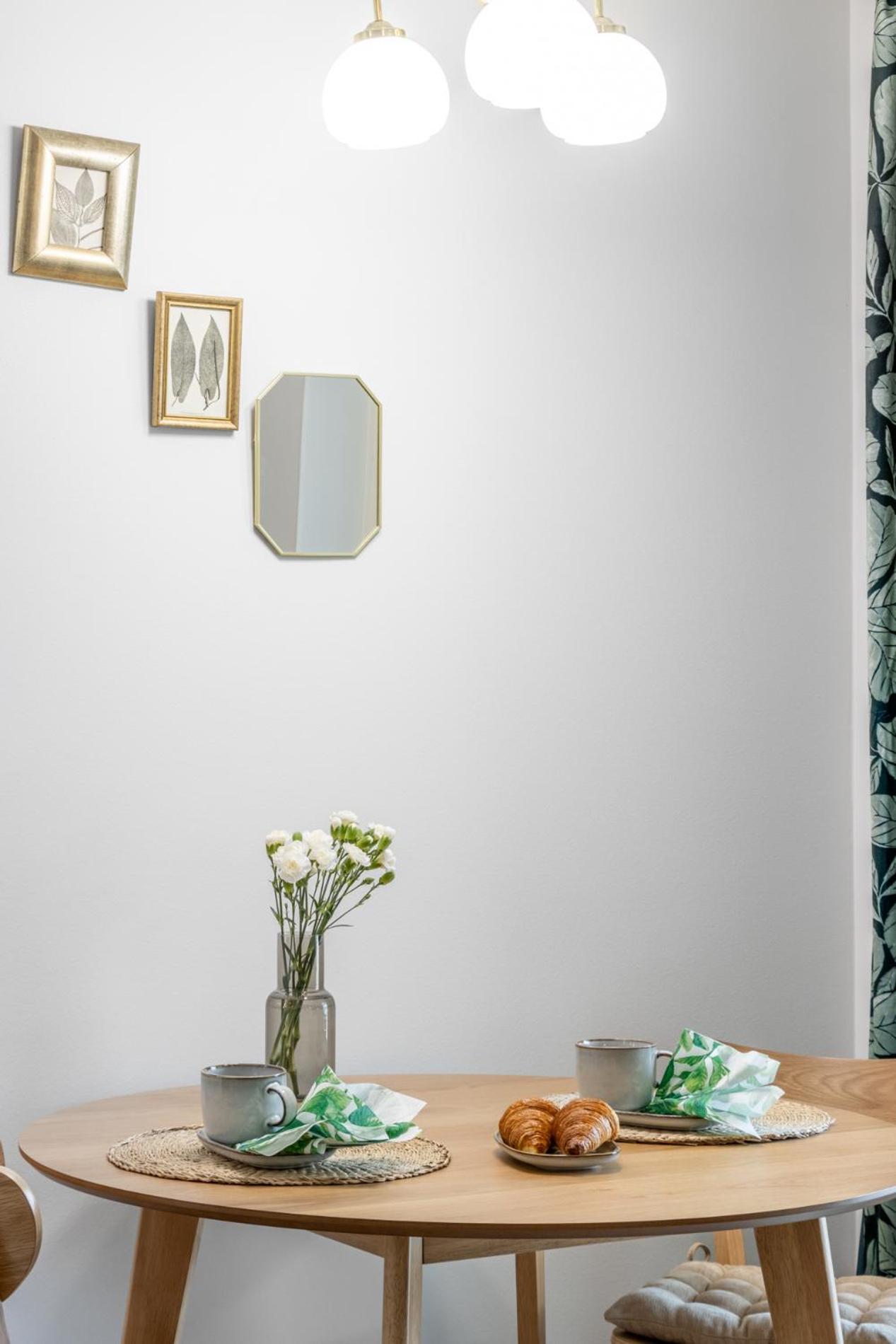 New Studio Apartment With Free Parking 쿠오피오 외부 사진