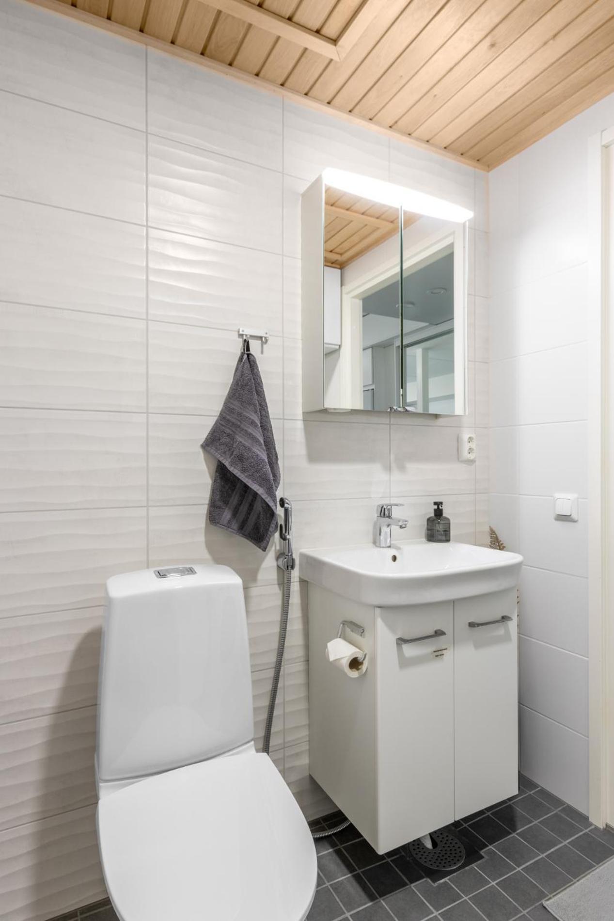New Studio Apartment With Free Parking 쿠오피오 외부 사진